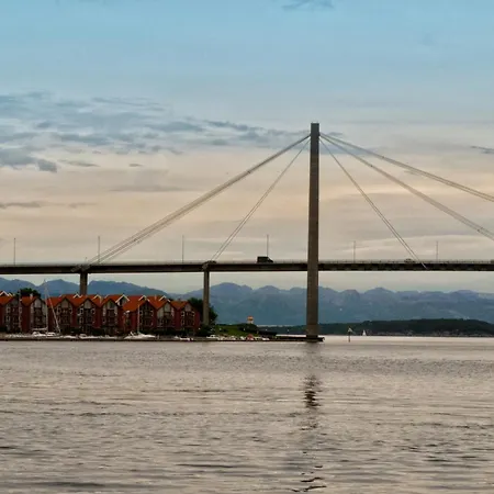 Right In The Centre Stavanger